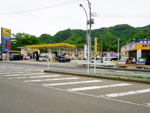 大月で最高の近くのタイヤショップ